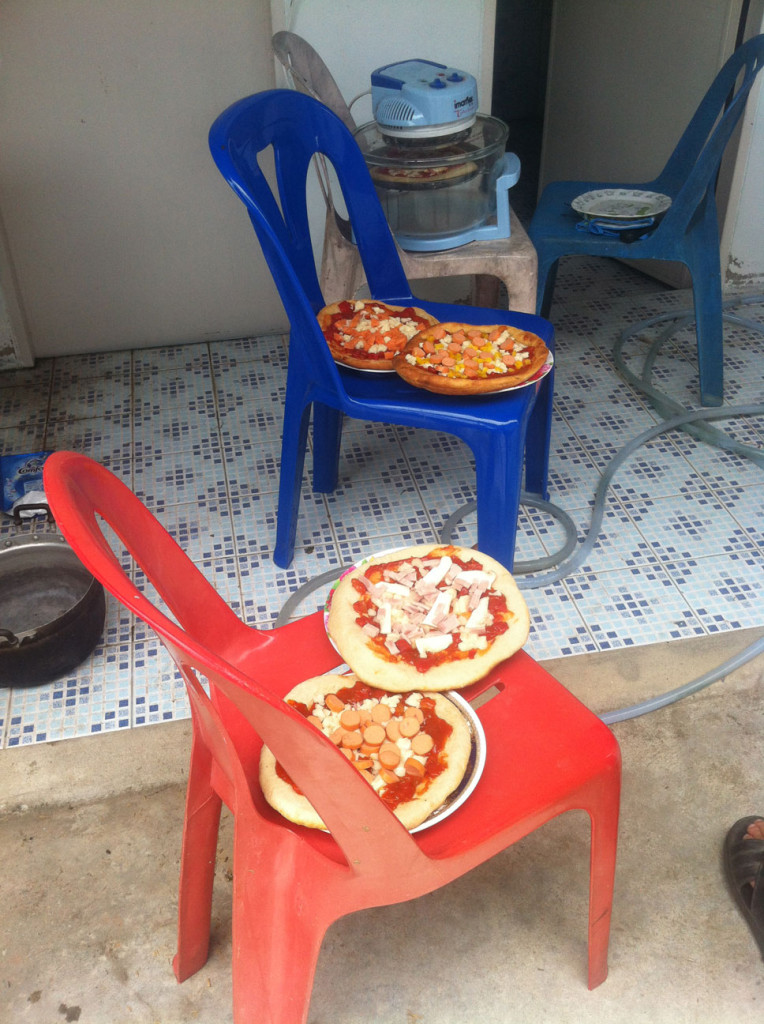 Zweites Mal Pizza. Selbstgemacht bei Mr.Wiset.