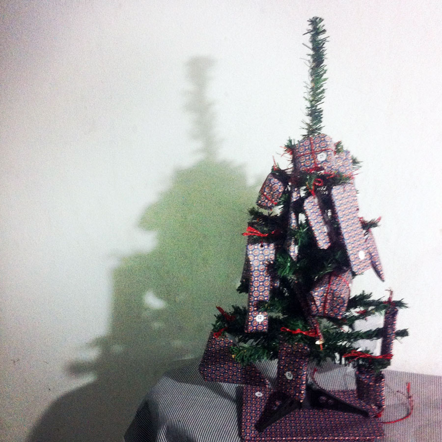 wir haben einen weihnachtsbaum